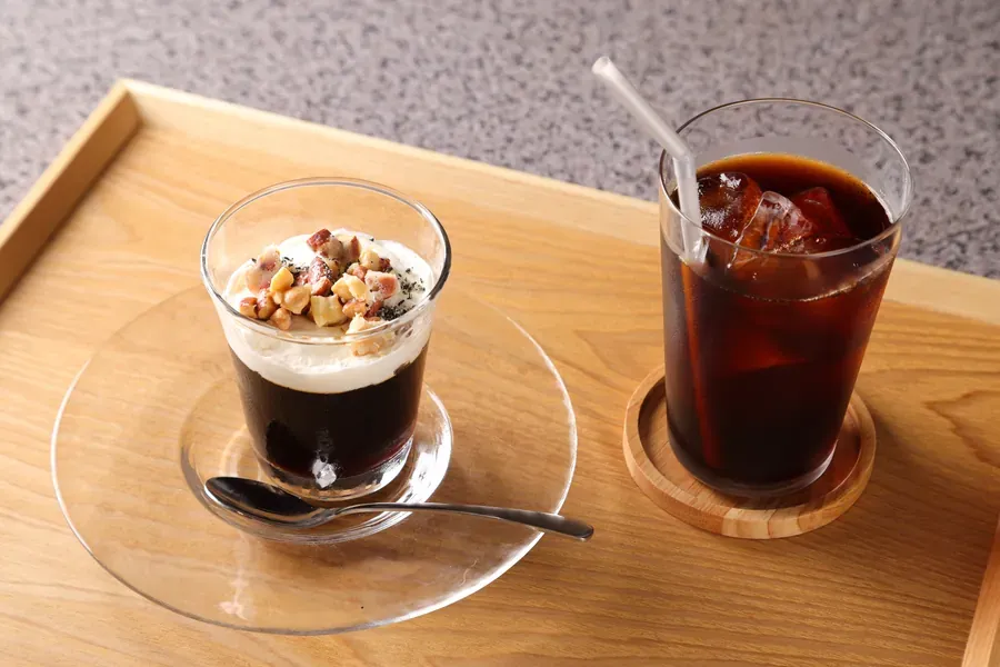 コーヒーゼリーとアイスコーヒー